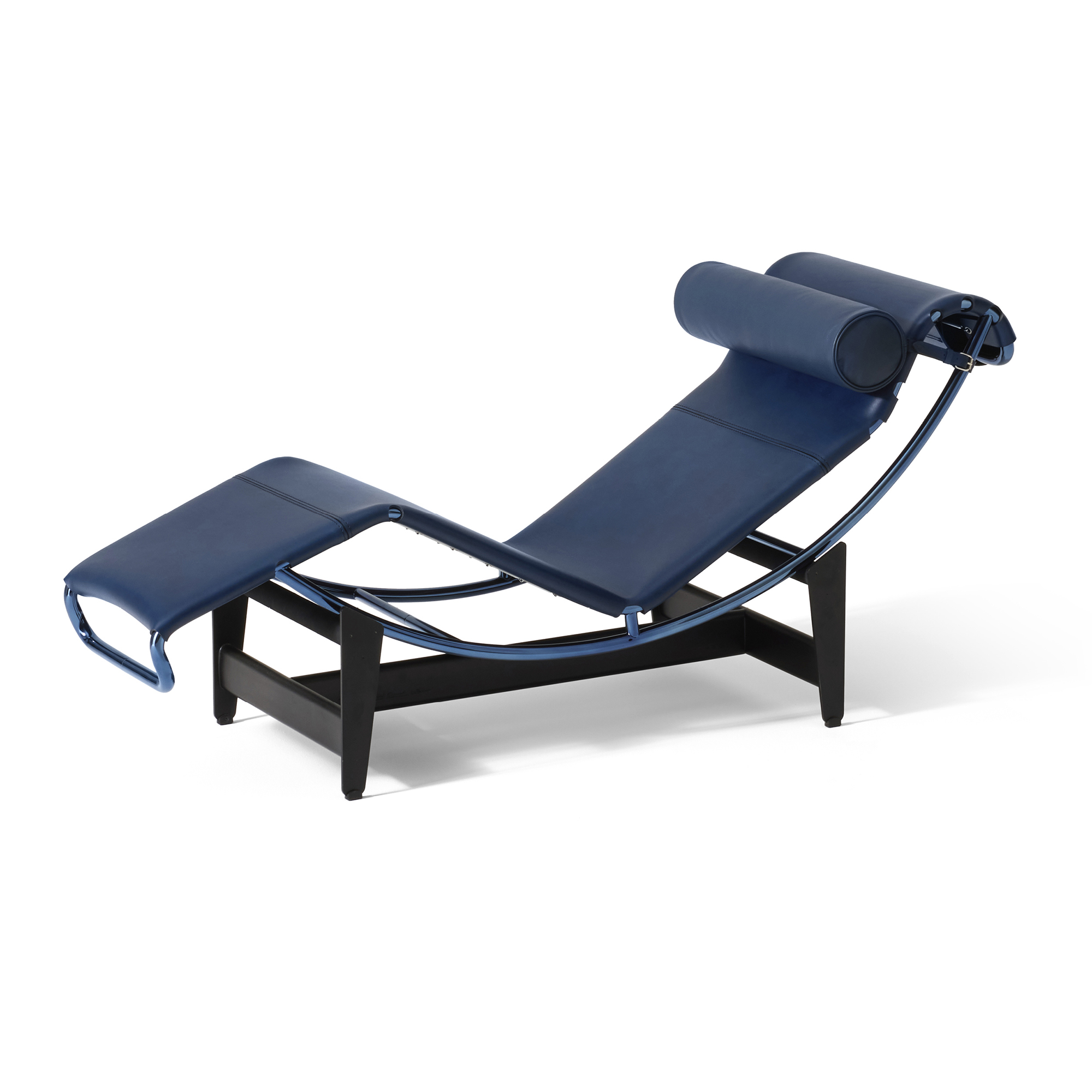 Шезлонг Cassina Chaise longue à réglage continu | interior market