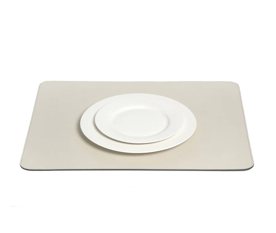 Подставка для посуды Pinetti Rectangular Placemat With Round Corners | interior market Подставка для посуды Pinetti Rectangular Placemat With Round Corners | interior market