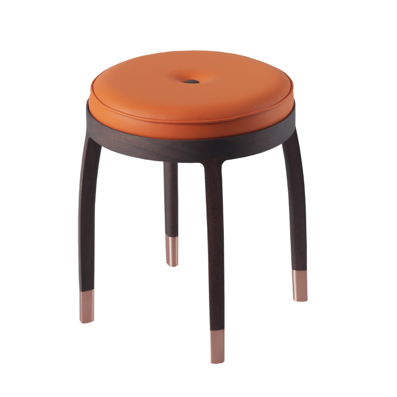 Табурет Chi Wing Lo Nota | interior market