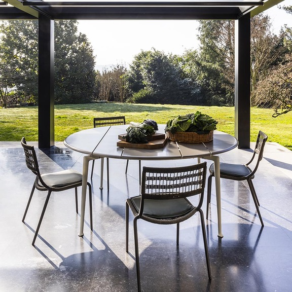 Обеденный стол Poltrona frau Solaria | interior market