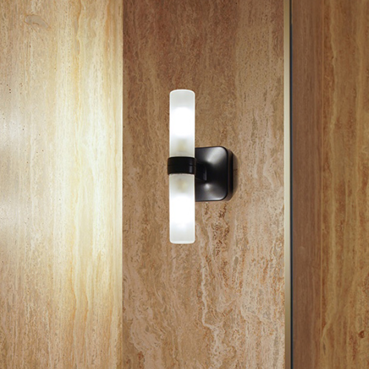 Бра Nemo CROWN APPLIQUE | interior market