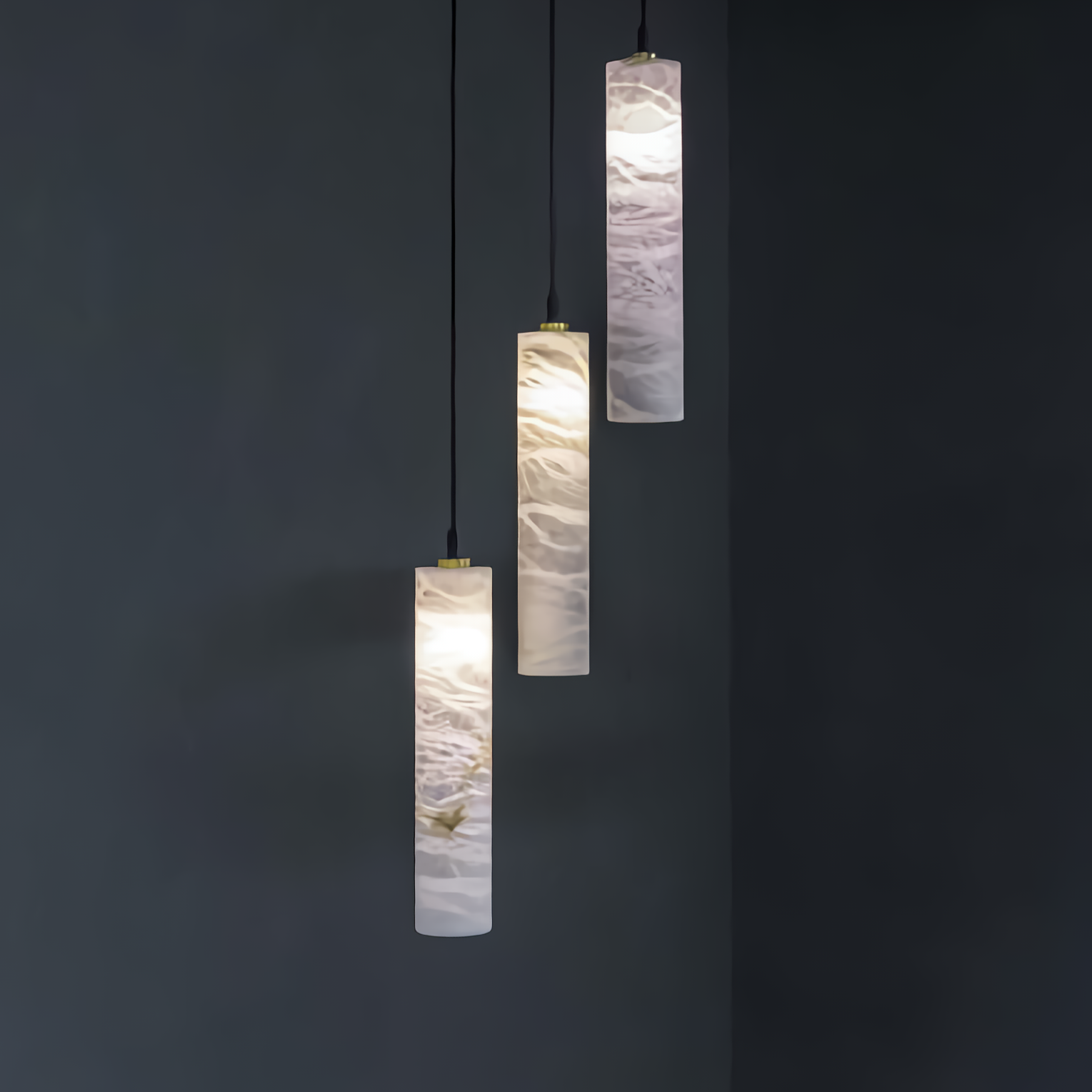 Потолочный светильник United Alabaster TUBULAR BELLS | interior market Потолочный светильник United Alabaster TUBULAR BELLS | interior market