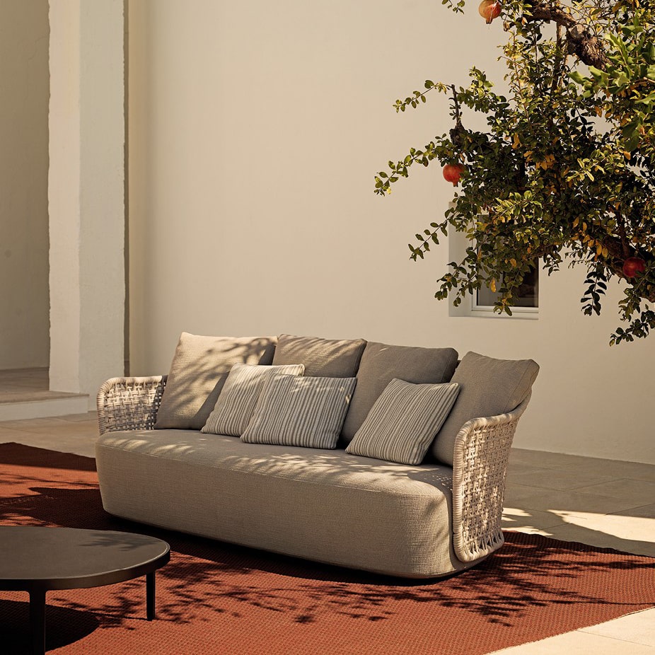 Диван для улицы Poliform Mad Out | interior market