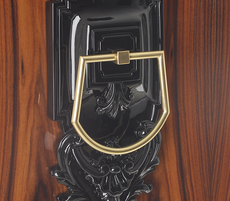 Шкаф Boca do Lobo Guggenheim Royal Cabinet - фото-3 | interior market