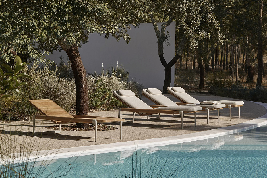 Шезлонг для улицы Manutti Flows - фото-5 | interior market