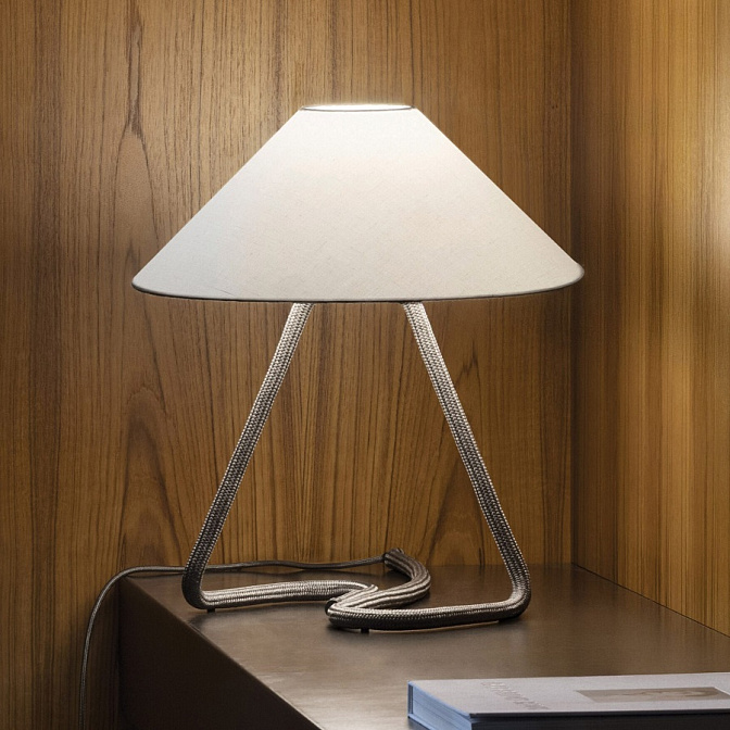 Настольный светильник Contardi Hat - фото-2 | interior market