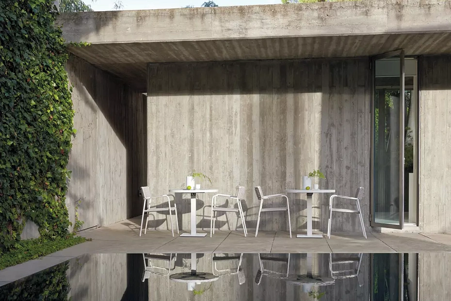 Стол для улицы Manutti Napoli - фото-4 | interior market