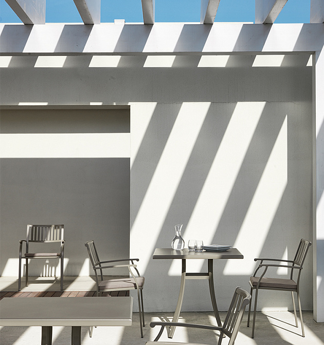 Стол обеденный Ethimo Elisir - фото-2 | interior market