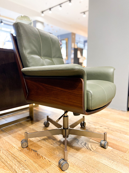 Офисное кресло Minotti DAIKI STUDIO - фото-4 | interior market