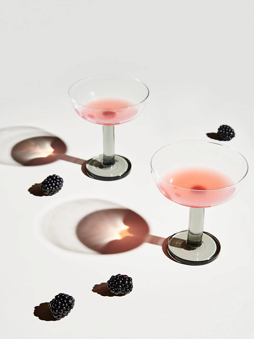 Набор бокалов Tom Dixon Puck Coupe Glasses Set - фото-2 | interior market