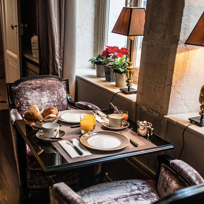 Настольная лампа Mis En Demeure Insolite - фото-2 | interior market