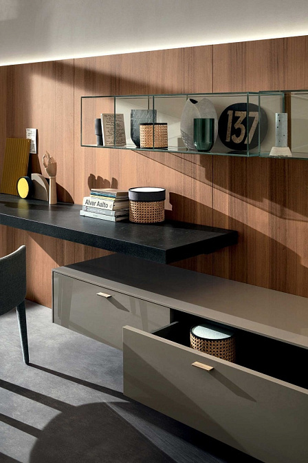 Письменный стол Lema LT40 - фото-2 | interior market Письменный стол Lema LT40 - фото-2 | interior market