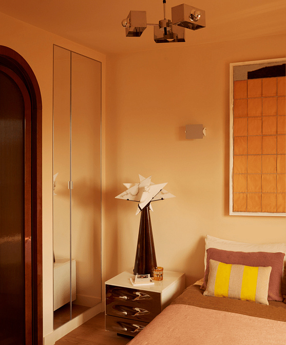 Настольная лампа Pierre Chareau Religieuse - фото-5 | interior market