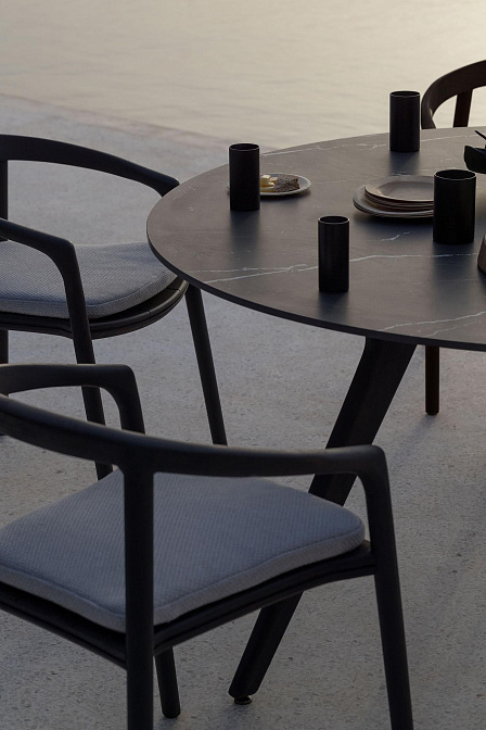 Обеденный стул для улицы Manutti Solid - фото-2 | interior market