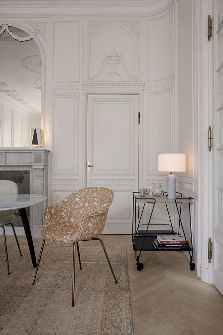 Обеденный стул Gubi Batò - фото-3 | interior market