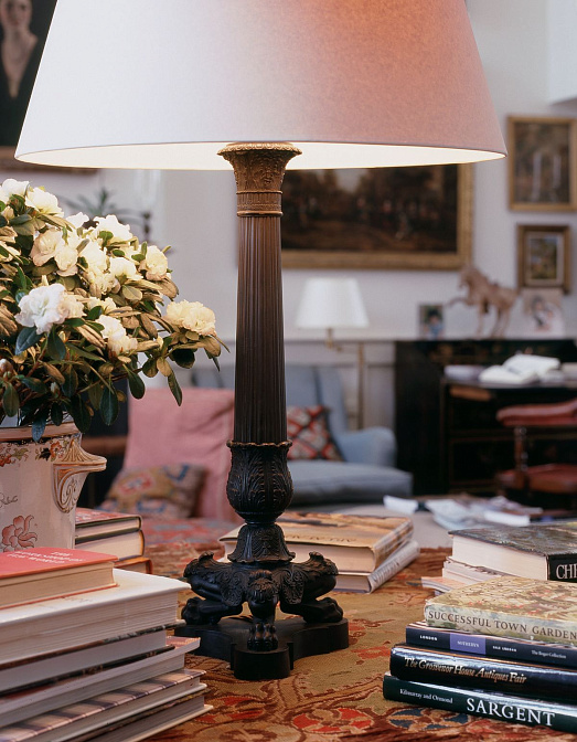 Настольная лампа Vaughan designs Fairfax Tripod Lamp - фото-2 | interior market