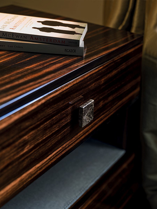 Прикроватная тумба Longhi PHIL - фото-3 | interior market