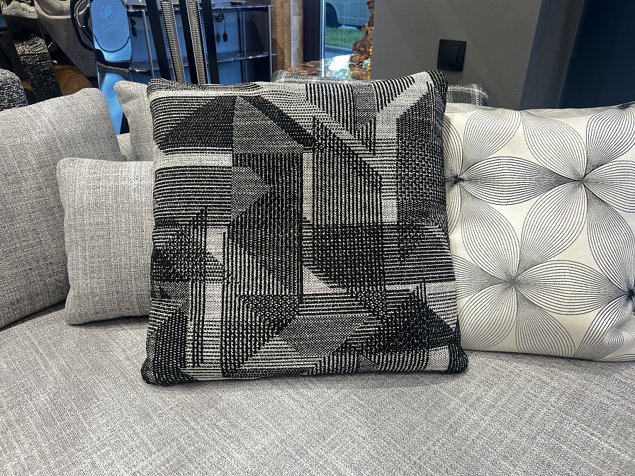 Декоративная подушка  Minotti Freeman - фото-2 | interior market
