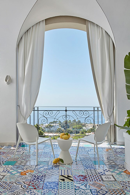 Стул Kartell Be bop - фото-2 | interior market