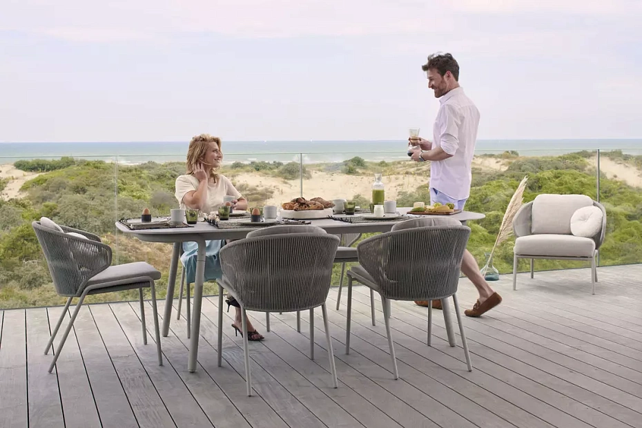 Обеденный стол для улицы Manutti Minus - фото-4 | interior market