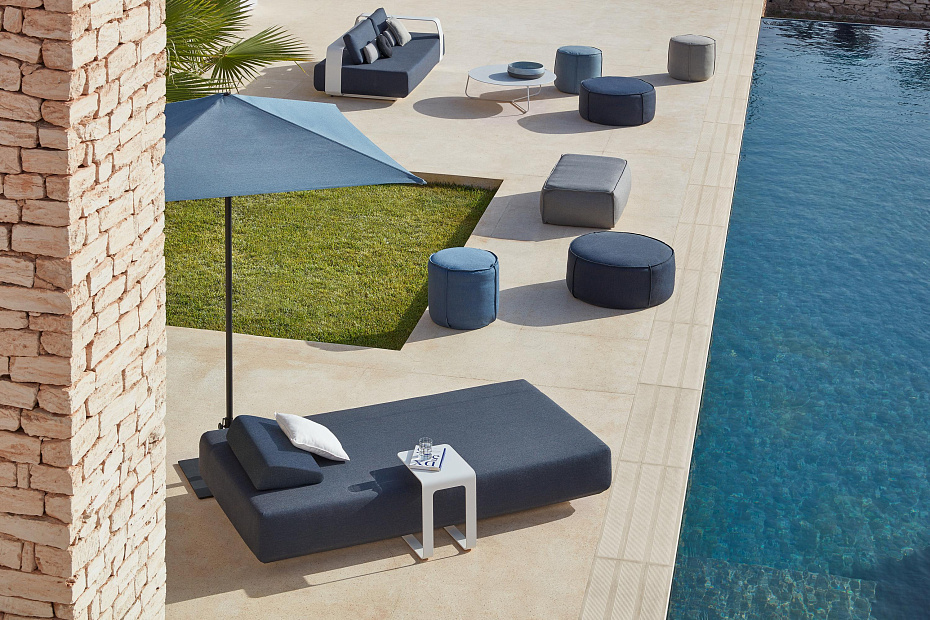 Шезлонг для улицы Manutti Kumo - фото-2 | interior market