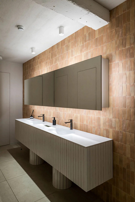 Технический свет Delta Light QOBY S AC 1 - фото-2 | interior market