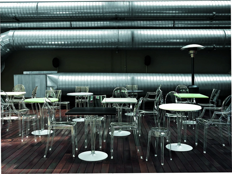 Стол для улицы Kartell Top top - фото-2 | interior market Стол для улицы Kartell Top top - фото-2 | interior market