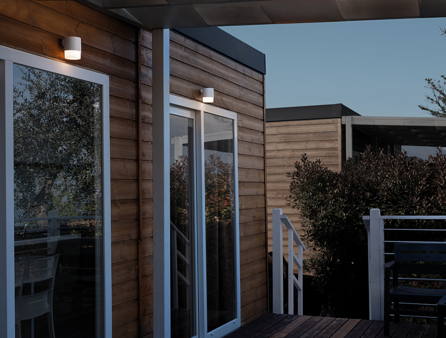 Уличный светильник  Lombardo Clic Up Wall - фото-2 | interior market Уличный светильник  Lombardo Clic Up Wall - фото-2 | interior market