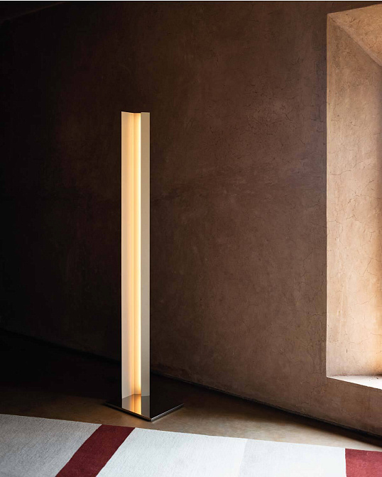 Торшер  Tacchini Mano Light - фото-2 | interior market Торшер  Tacchini Mano Light - фото-2 | interior market