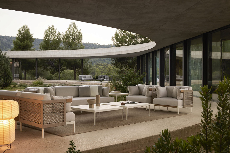 Кофейный столик для улицы Point1920 Legacy - фото-3 | interior market