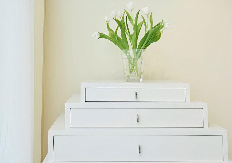 Комод в гостиную Bolier Biedermeier Tiered Chest - фото-2 | interior market