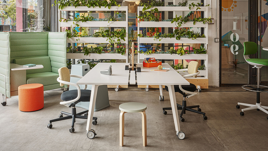 Деревянный стеллаж Vitra Dancing Wall - фото-4 | interior market