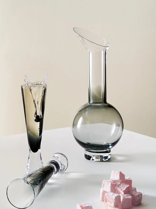 Набор бокалов для шампанского Tom Dixon Tank Champagne Glasses Set - фото-2 | interior market