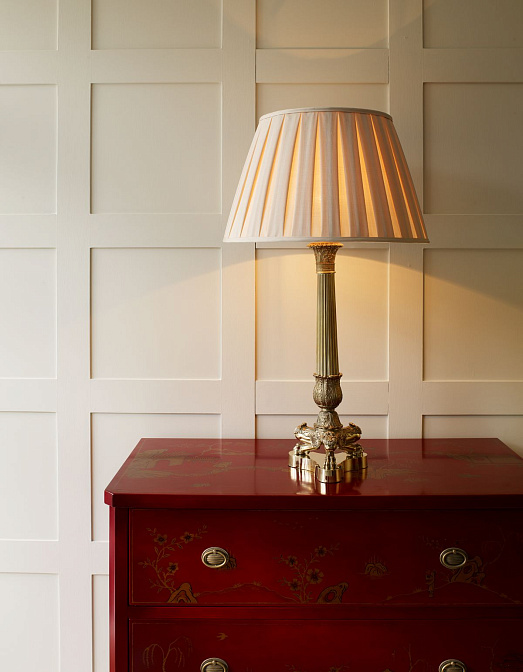 Настольная лампа Vaughan designs Saltwood Tripod Lamp - фото-2 | interior market