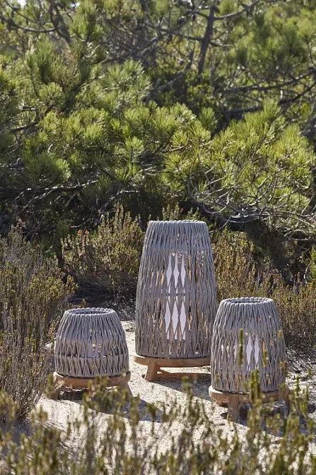 Напольный светильник для улицы Manutti Sandua - фото-2 | interior market