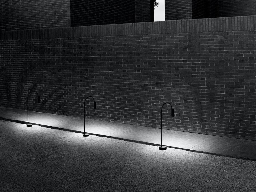 Уличный светильник  Flos Caule Bollard 1 - фото-2 | interior market