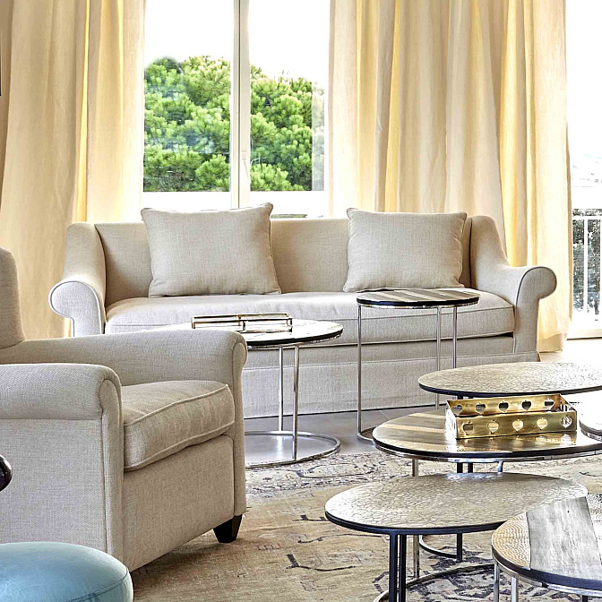 Прямой диван Mis En Demeure Victor - фото-2 | interior market