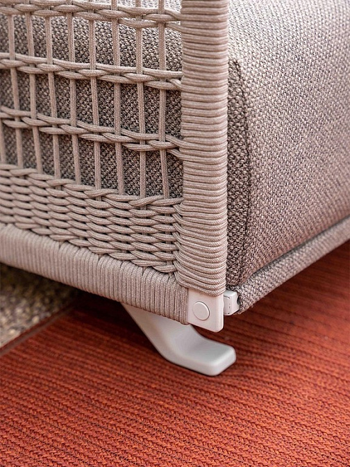 Диван Poltrona frau Solaria - фото-3 | interior market Диван Poltrona frau Solaria - фото-3 | interior market