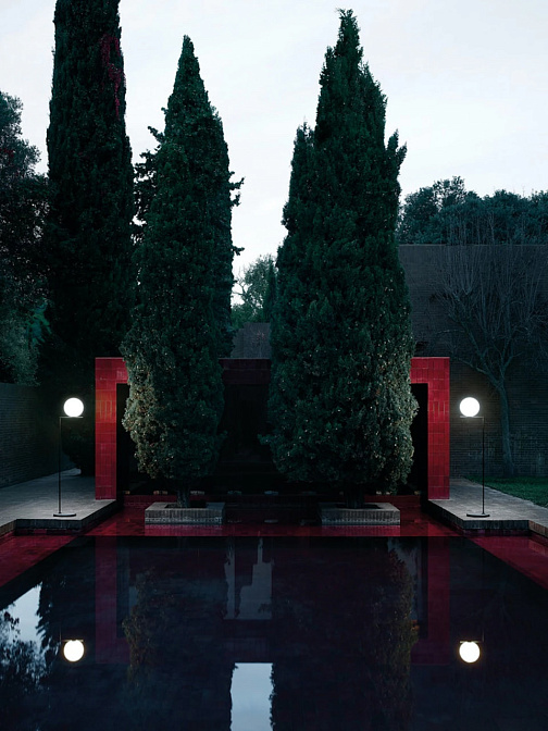 Технический свет Flos IC Lights Floor Outdoor - фото-5 | interior market