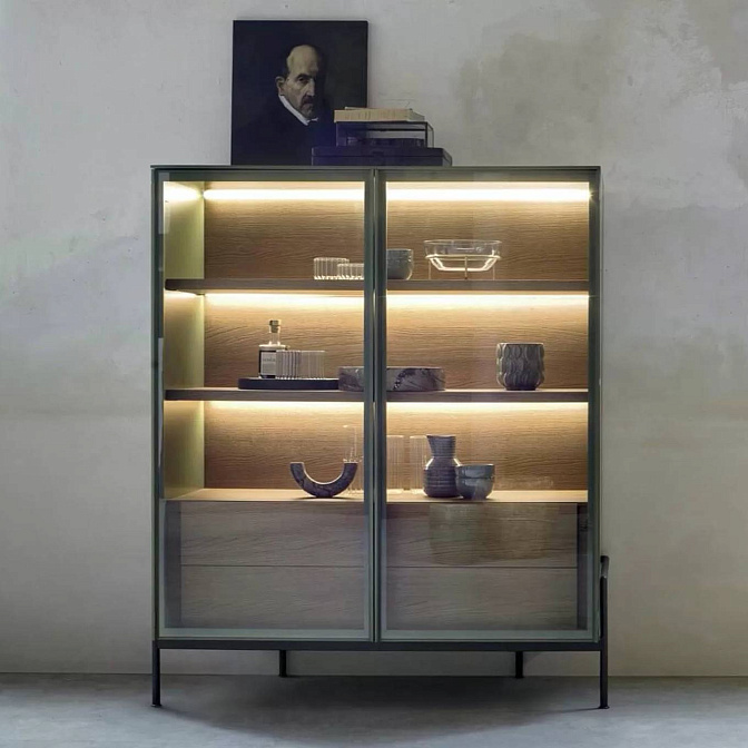 Витрина Novamobili Belt - фото-1 | interior market