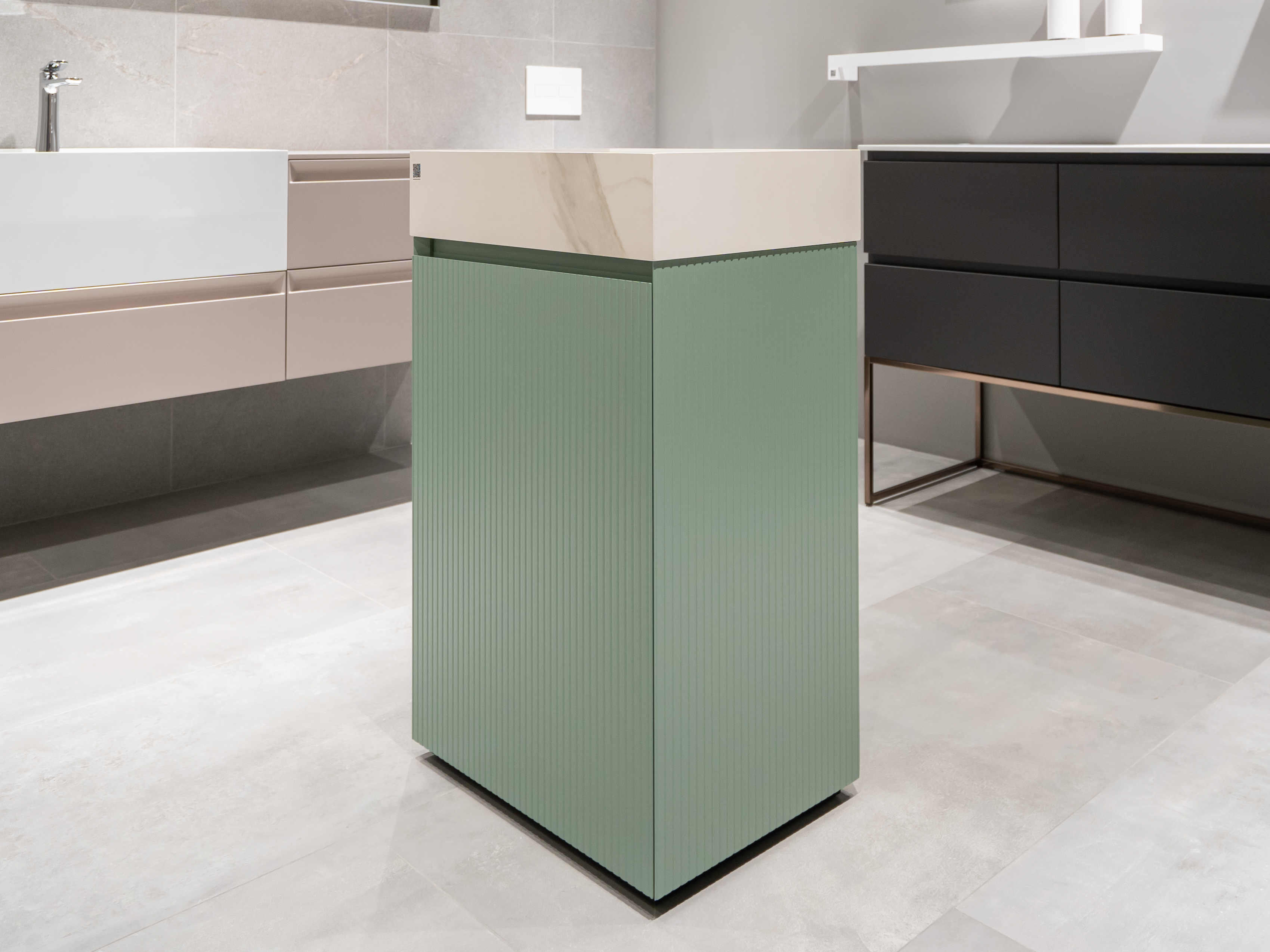 Комплект мебели с раковиной Arbi CODE MONOLITE+KARMA 50 | interior market Комплект мебели с раковиной Arbi CODE MONOLITE+KARMA 50 | interior market